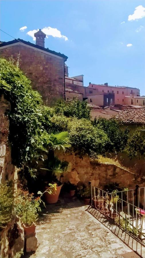 Le Origini Casa In Borgo Tipico Lucano Trivigno Kültér fotó